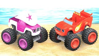 Игры с машинками на пляже — Развивающее видео для малышей — Играем с игрушками и строим из песка!